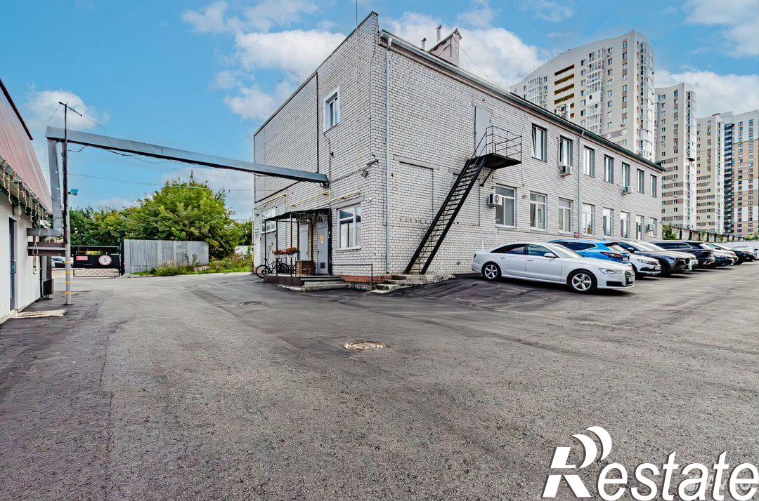 Купить офис, помещение под офис за 1 990 800 рублей на улица Космонавтов, 67 к2