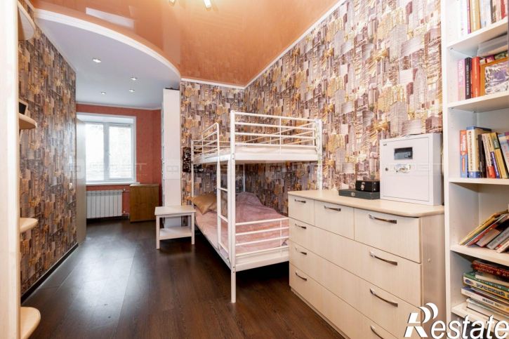 3-комн квартира ул. Академика Завойского, дом 13