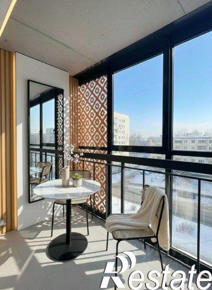 2-комн квартира улица Короленко, 28Б,  д. 28Б