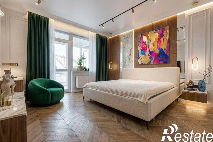 4-комн квартира Оренбургский тракт, 8Д,  д. 8Д