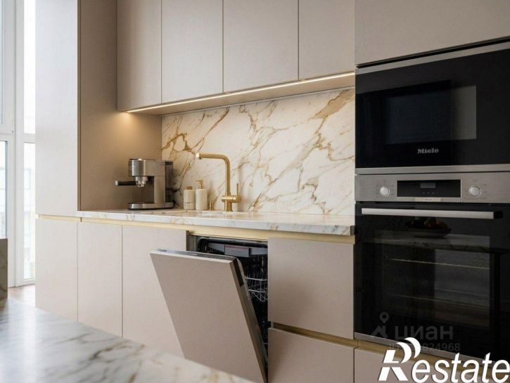 2-комн квартира улица Бари Галеева, 8А к4,  д. 8А к4