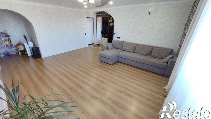 3-комн квартира улица Новоселья, 4,  д. 4