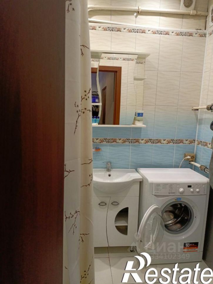 2-комн квартира улица Павлюхина, 87,  д. 87