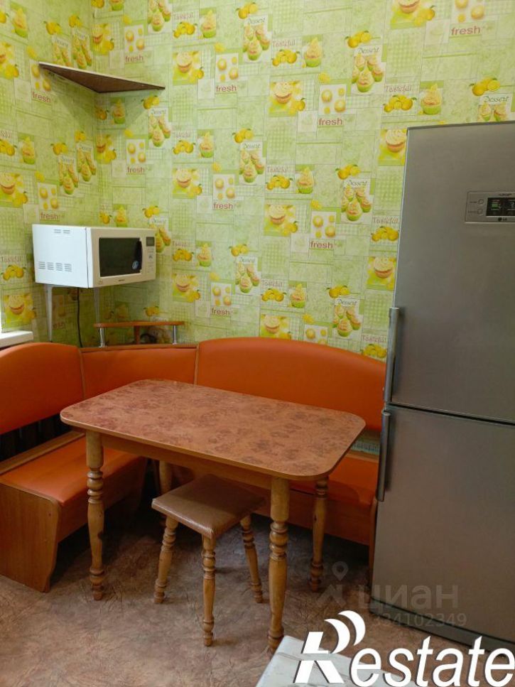 2-комн квартира улица Павлюхина, 87,  д. 87