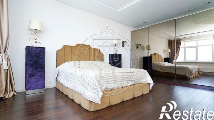 2-комн квартира Фатыха Карима ул, 20
