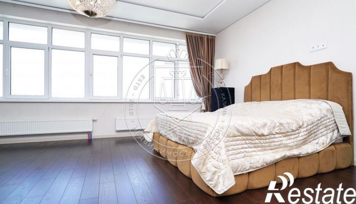 2-комн квартира Фатыха Карима ул, 20