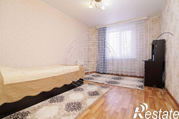 4-комн квартира Академика Сахарова ул, 16