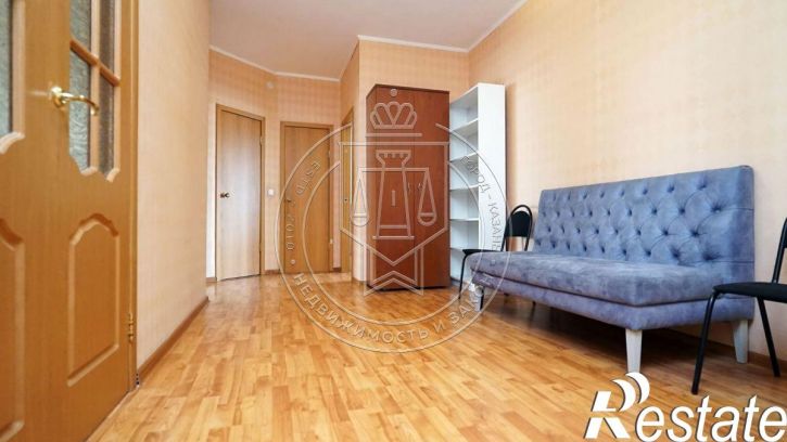 3-комн квартира Космонавтов ул, 42А