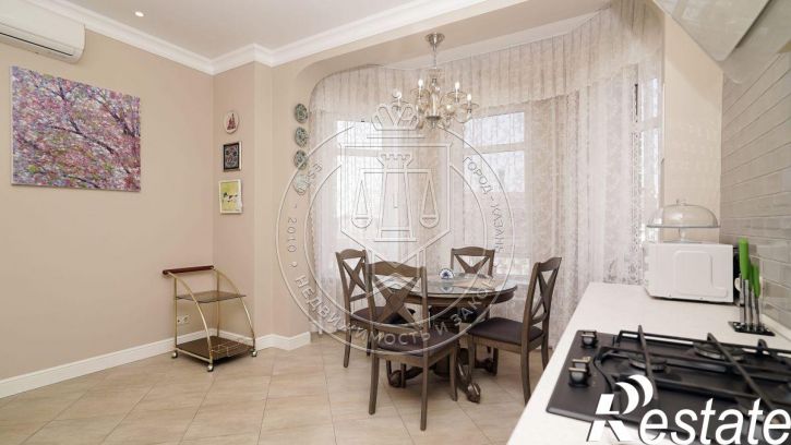 2-комн квартира Калинина ул, 6