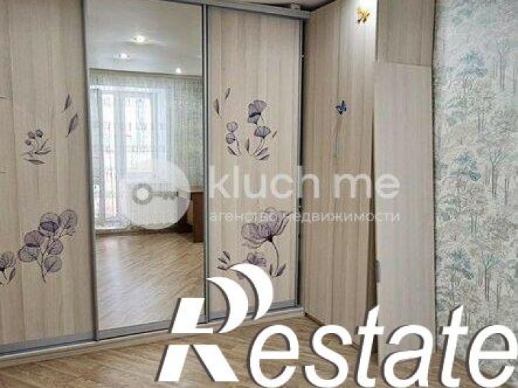 2-комн квартира улица Серова, 43 к1,  д. 43 к1
