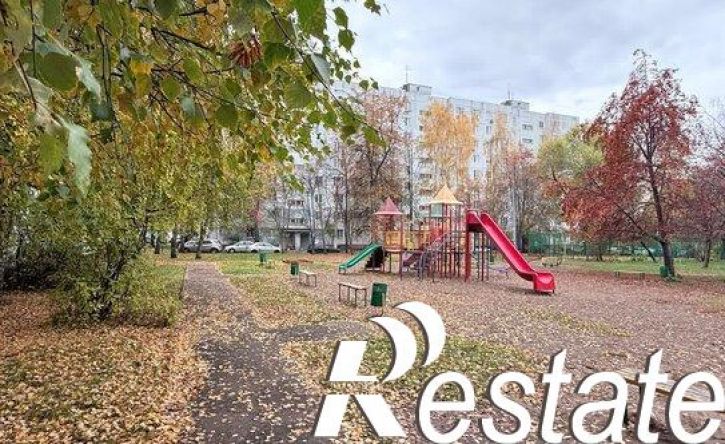 3-комн квартира улица Рихарда Зорге, 84,  д. 84