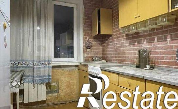 3-комн квартира улица Рихарда Зорге, 84,  д. 84