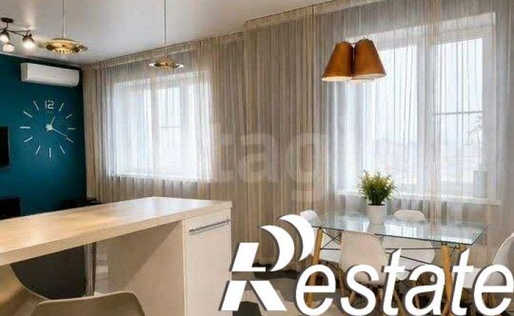 2-комн квартира улица Павлюхина, 110В,  д. 110В
