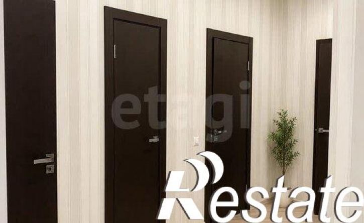 2-комн квартира улица Павлюхина, 110В,  д. 110В