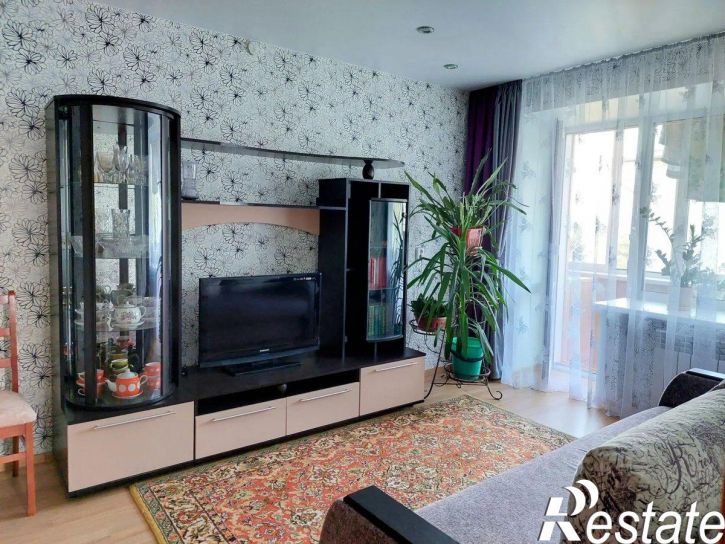 2-комн квартира Революционная улица, 49,  д. 49