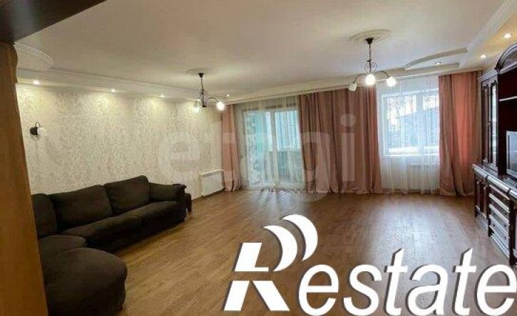 3-комн квартира улица Восстания, 84,  д. 84