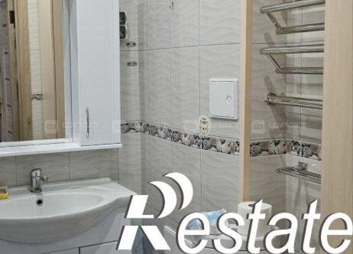 2-комн квартира улица Серова, 43 к1,  д. 43 к1