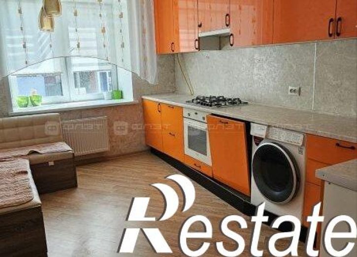 2-комн квартира улица Серова, 43 к1,  д. 43 к1