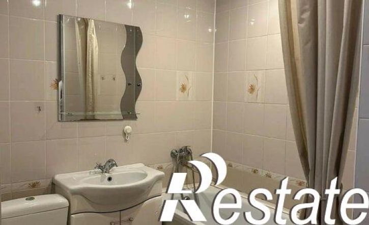 1-комн квартира улица Сафиуллина, 20 к4,  д. 20 к4