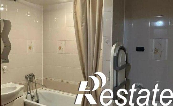 1-комн квартира улица Сафиуллина, 20 к4,  д. 20 к4