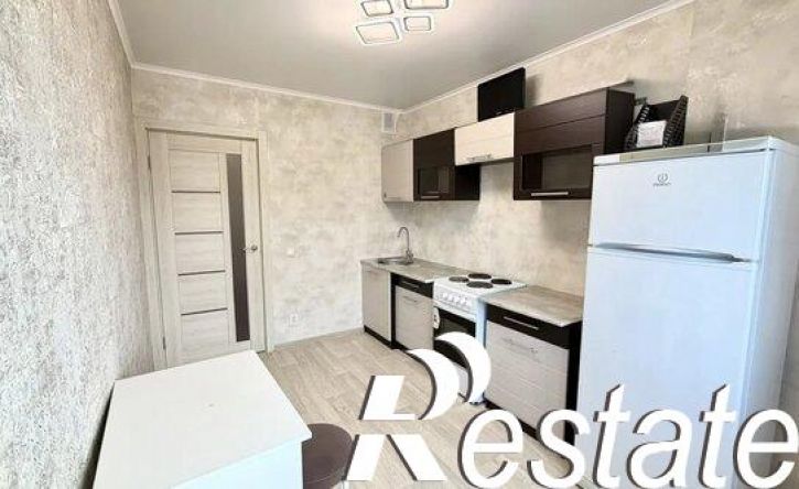 2-комн квартира улица Александра Курынова, 10 к2,  д. 10 к2