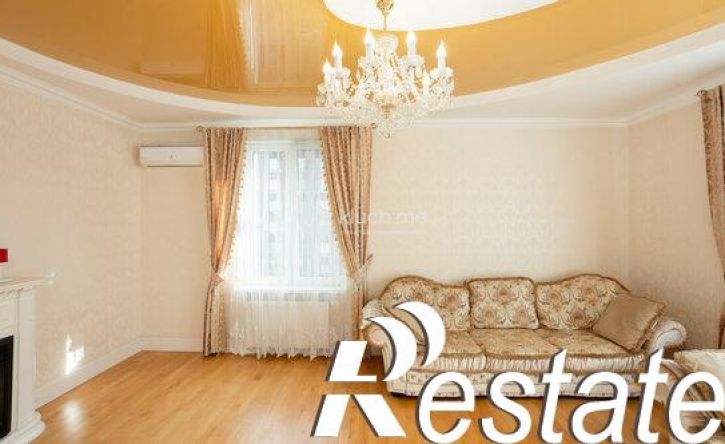 3-комн квартира улица Сибгата Хакима, 44,  д. 44