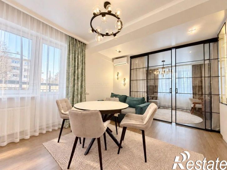 2-комн квартира ул. Бари Галеева, дом 8а