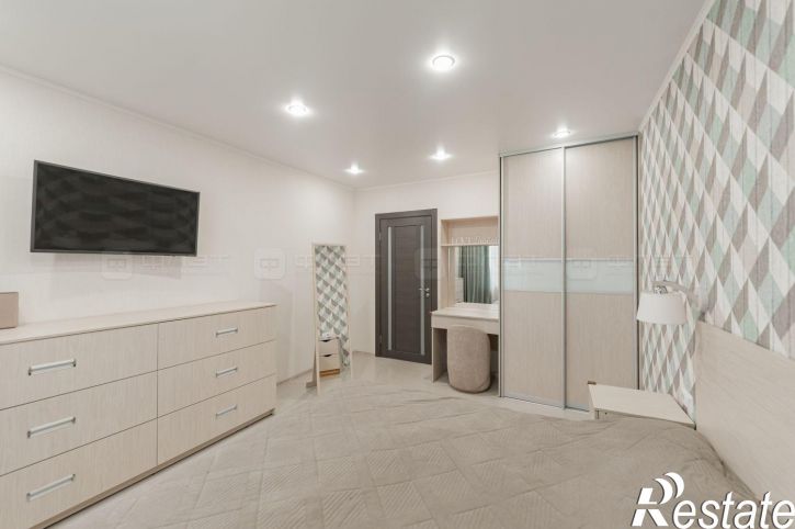 3-комн квартира ул. Натана Рахлина, дом 13