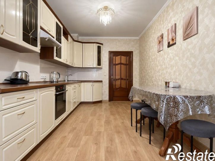 2-комн квартира ул. Баки Урманче, дом 8