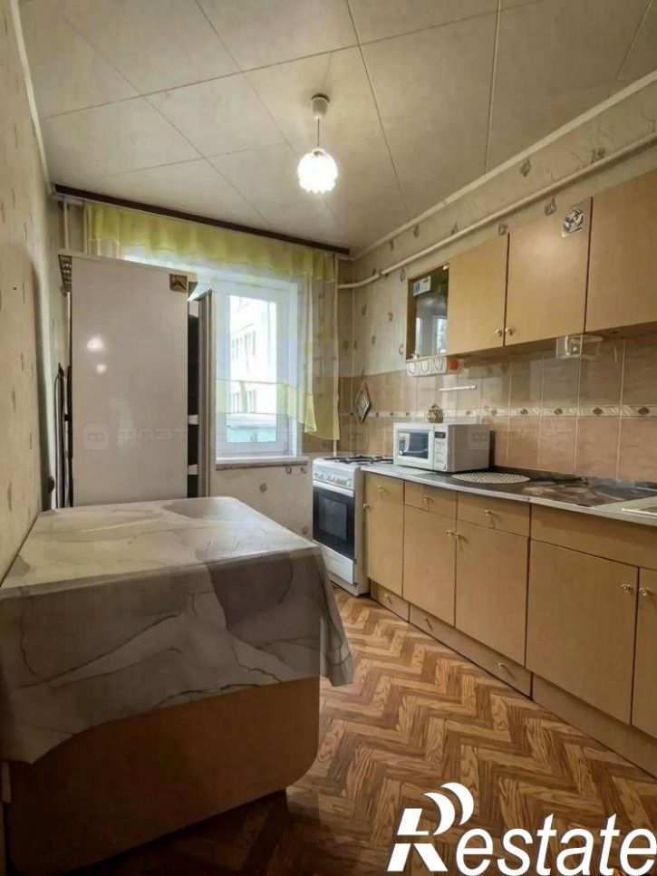 3-комн квартира ул. Ломжинская, дом 17