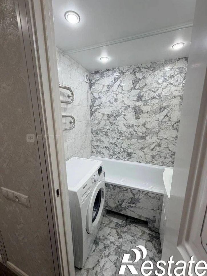 2-комн квартира ул. Закиева, дом 39