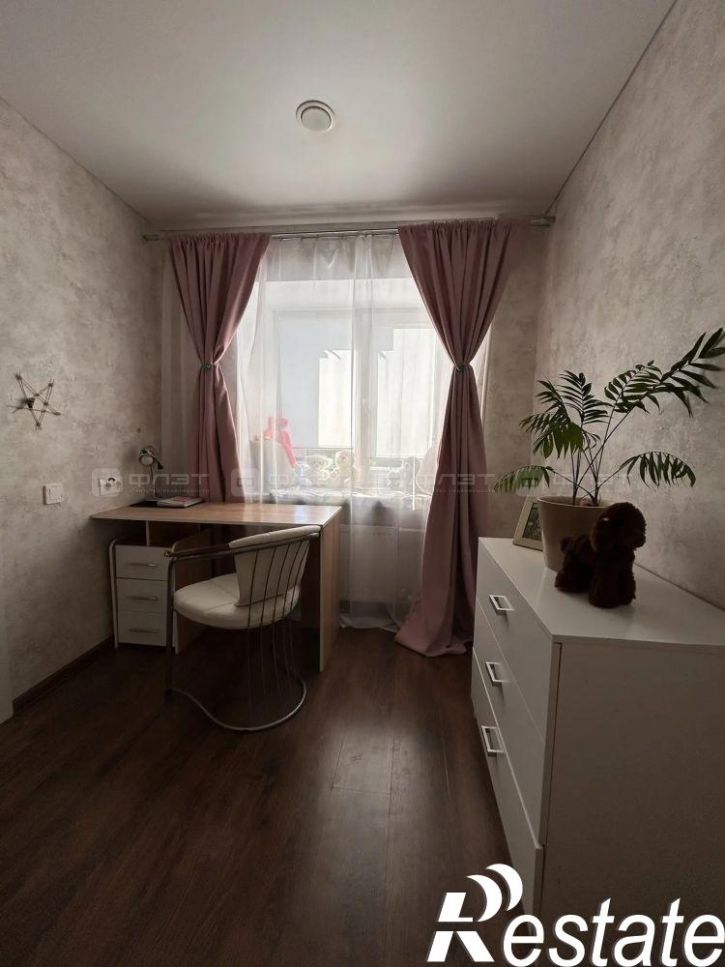 2-комн квартира ул. Короленко, дом 73