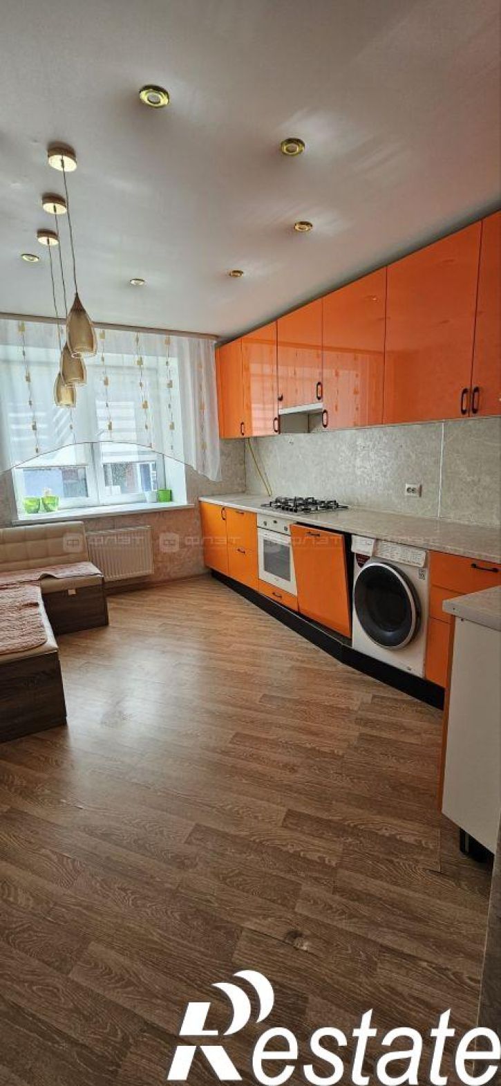 2-комн квартира ул. Серова, дом 43 к1
