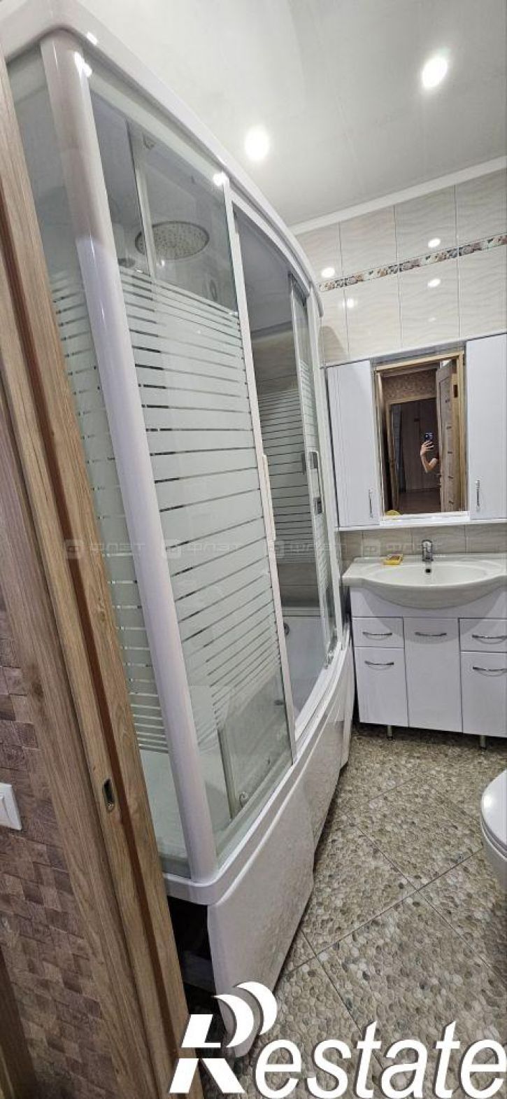 2-комн квартира ул. Серова, дом 43 к1