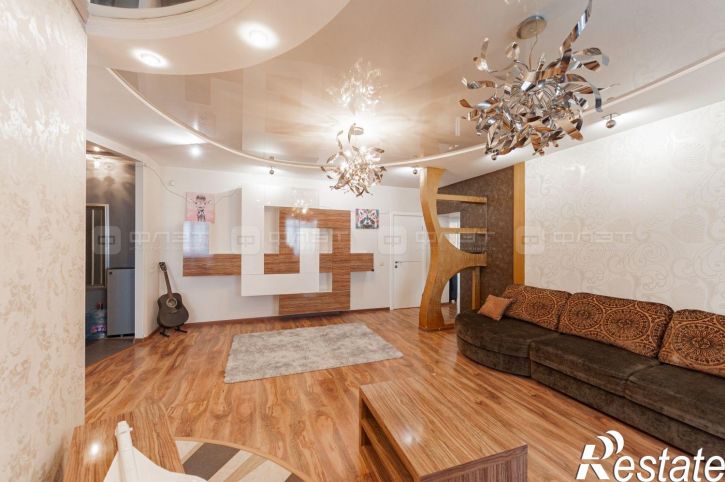 3-комн квартира ул. Габдуллы Кариева, дом 5