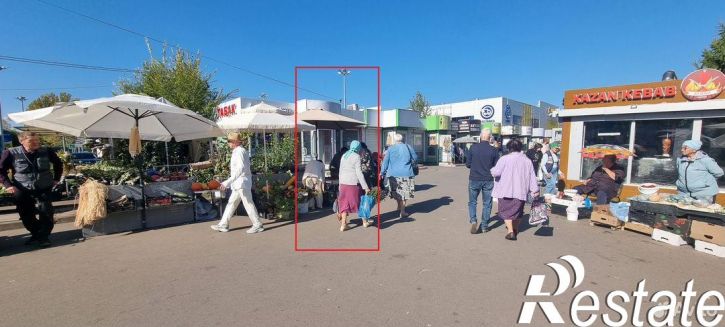 Торговое помещение улица Адоратского, 21А,  д. 21А