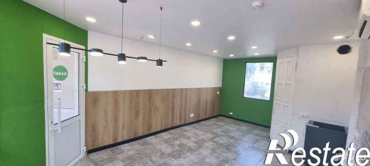 Торговое помещение улица Адоратского, 21А,  д. 21А