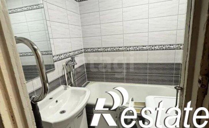 2-комн квартира улица Рихарда Зорге, 35,  д. 35