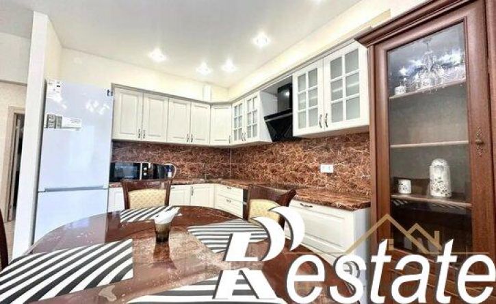 2-комн квартира проспект Победы, 138А,  д. 138А