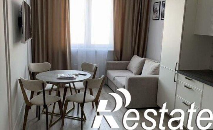 3-комн квартира улица Заслонова, 40 к2,  д. 40 к2
