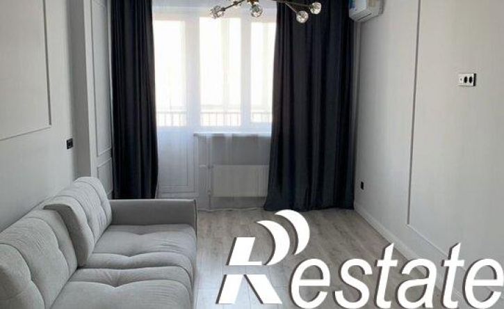 3-комн квартира улица Заслонова, 40 к2,  д. 40 к2
