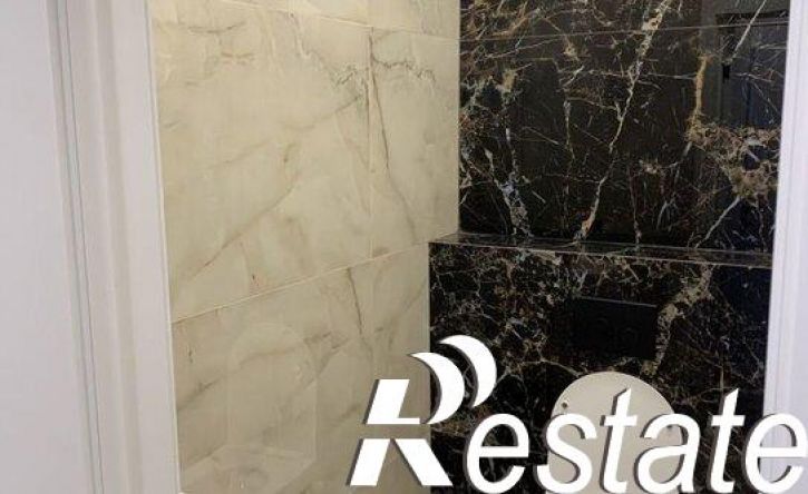 3-комн квартира улица Заслонова, 40 к2,  д. 40 к2