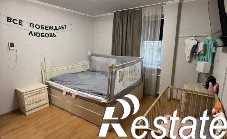 2-комн квартира Революционная улица, 69,  д. 69