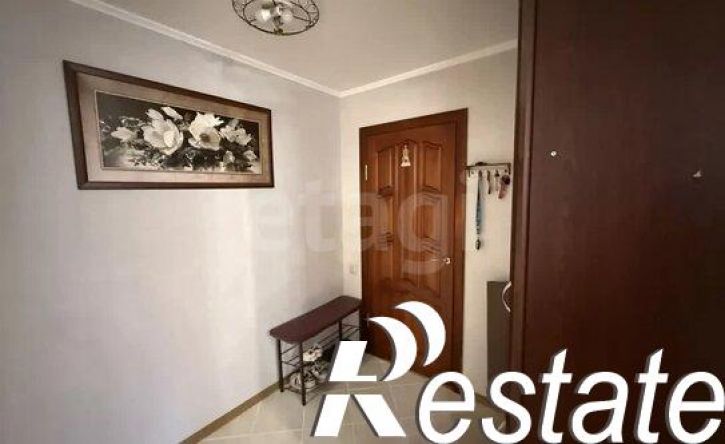 2-комн квартира Революционная улица, 69,  д. 69