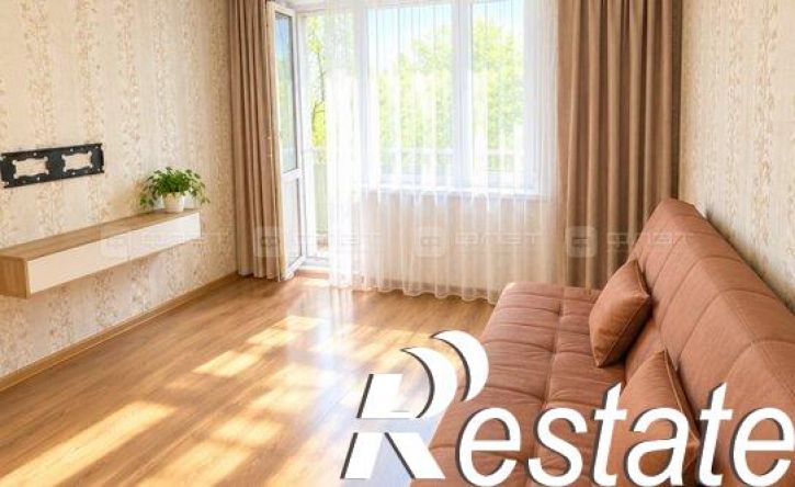 3-комн квартира проспект Победы, 18,  д. 18
