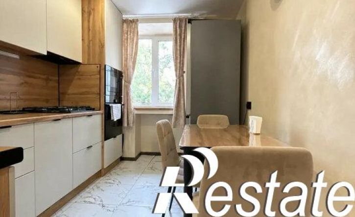 3-комн квартира улица Голубятникова, 22,  д. 22