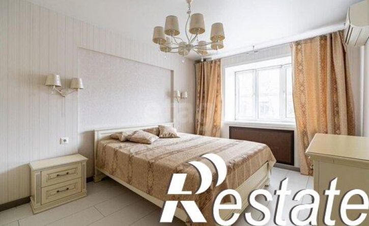 2-комн квартира улица Академика Завойского, 21,  д. 21