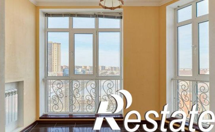 3-комн квартира улица Габдуллы Кариева, 5,  д. 5