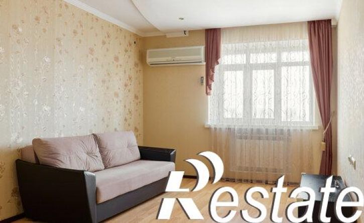 3-комн квартира улица Габдуллы Кариева, 5,  д. 5