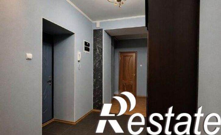 2-комн квартира улица Соловецких юнг, 1,  д. 1